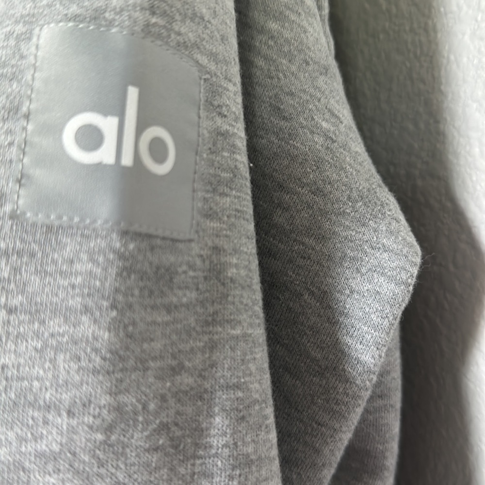 ALO yoga, gray zipper hoodie - Picture 4 of 8